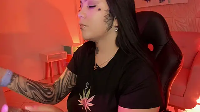 MAGIC TESSA online show from 09-23-25, 05:27