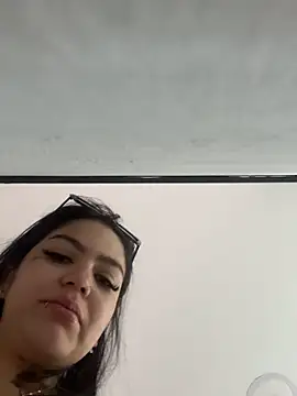 MAGIC TESSA online show from 10-04-25, 05:55