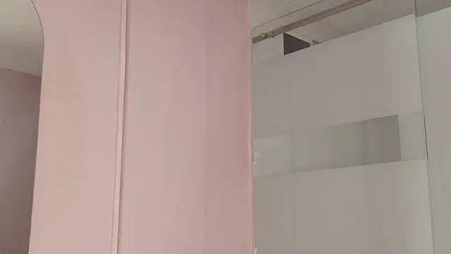 keila hott20 online show from 10-27-25, 01:42