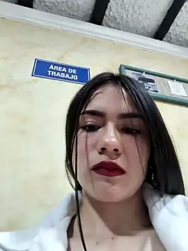 CHARLOTTE  05 online show from 10-17-25, 01:14