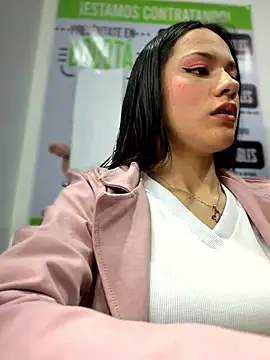 CHARLOTTE  05 online show from 01-14-26, 12:11