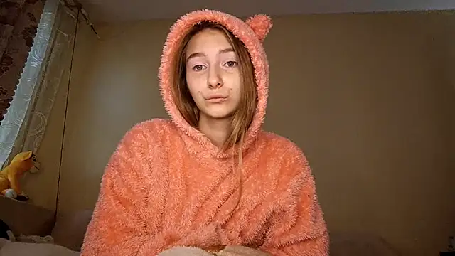 Nymera flare online show from 09-12-25, 04:23