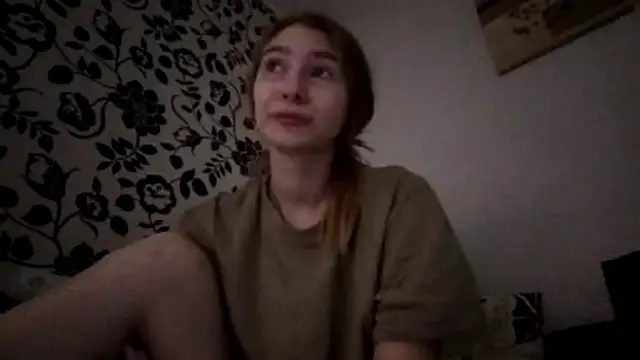 Nymera flare online show from 10-13-25, 06:13