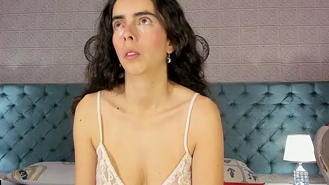 EmmaaGrey online show from 11-15-25, 01:18