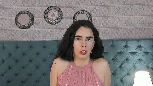 EmmaaGrey online show from 11-21-25, 01:21