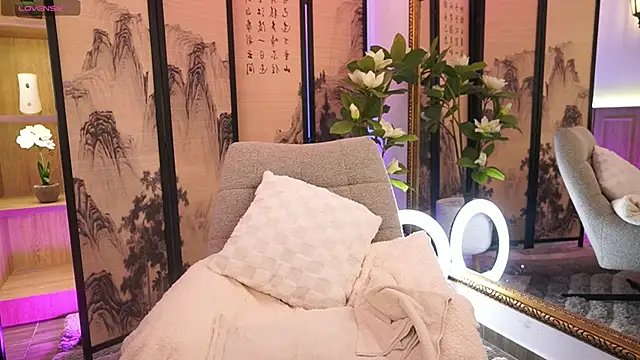 VioletEvanz online show from 10-01-25, 06:03