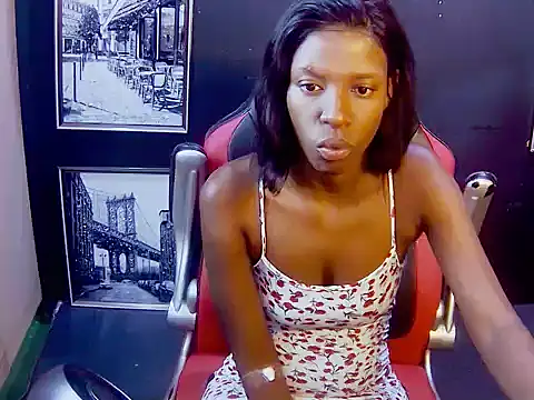 Emmybaby69 online show from 10-07-25, 05:21