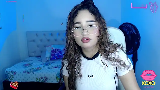 sasha 17  online show from 10-06-25, 05:10