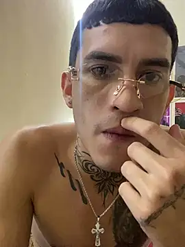 Snapshot of dilan_abraham12 chatting on 02-25-26, 05:28 dilan abraham12 online show from 02-25-26, 05:28