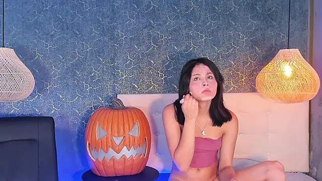 zorre  online show from 10-25-25, 06:02