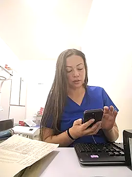 Madisson-04  online show from 10-11-25, 12:26