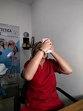 Madisson-04  online show from 11-25-25, 12:05