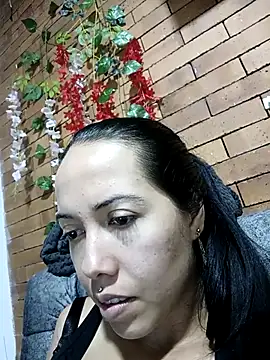 MiaForever1 online show from 11-08-25, 02:01