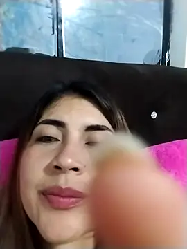 Camila latina 0 online show from 09-18-25, 01:18