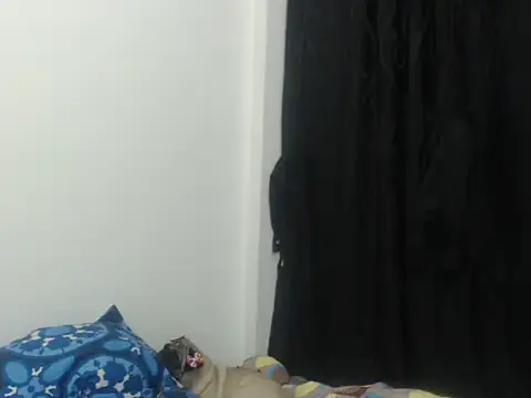 Snapshot of andrea_maldonado-123 chatting on 10-01-25, 11:22 andrea maldonado-123 online show from 10-01-25, 11:22