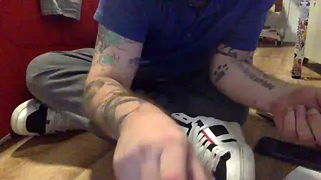 edger4lif3 online show from 09-13-25, 08:08