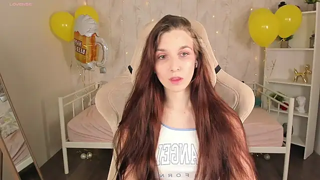 Miss   Eva online show from 09-25-25, 12:03