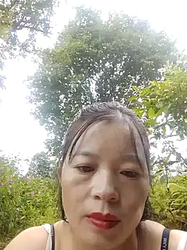 Snapshot of samsam-bae chatting on 09-10-25, 01:49 samsam-bae online show from 09-10-25, 01:49