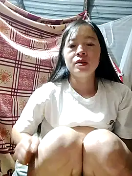 Snapshot of samsam-bae chatting on 10-02-25, 12:45 samsam-bae online show from 10-02-25, 12:45