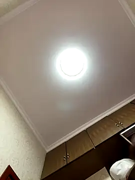 Snapshot of Xinlan-Asia chatting on 12-18-25, 10:43 Xinlan-Asia online show from 12-18-25, 10:43