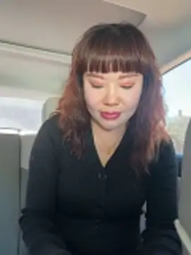 Snapshot of Xinlan-Asia chatting on 12-22-25, 07:05 Xinlan-Asia online show from 12-22-25, 07:05