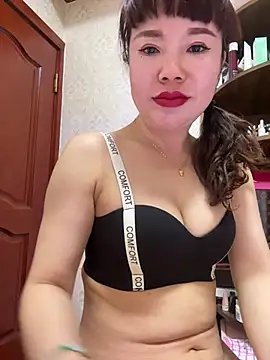 Snapshot of Xinlan-Asia chatting on 02-03-26, 01:27 Xinlan-Asia online show from 02-03-26, 01:27