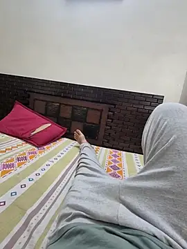 Snapshot of kkkk1882 chatting on 11-09-25, 07:17 kkkk1882 online show from 11-09-25, 07:17