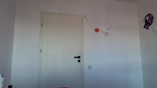 crystalxx18 online show from 10-29-25, 09:33