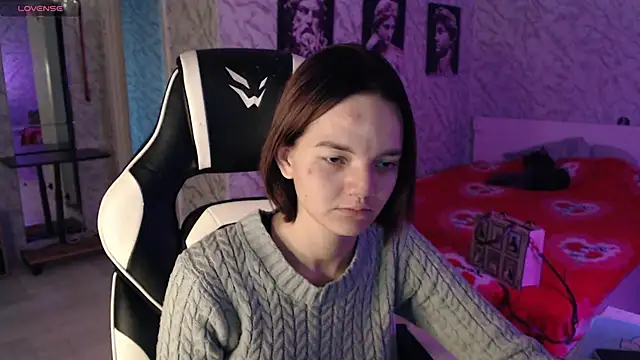 Kitti study online show from 10-17-25, 05:10