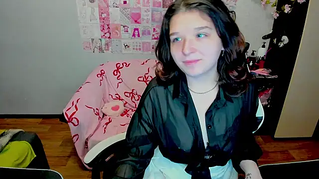 Acid Kate online show from 10-14-25, 01:39