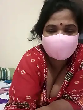 Nila Boudi online show from 09-21-25, 07:37