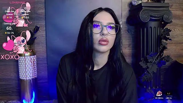 Snapshot of IsabellaLuxx chatting on 11-26-25, 03:18 IsabellaLuxx online show from 11-26-25, 03:18