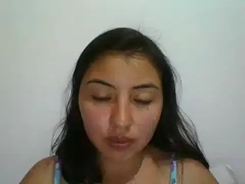 Snapshot of _Romilly_ chatting on 09-27-25, 03:33 Romilly online show from 09-27-25, 03:33