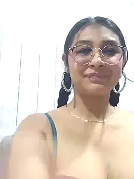 Emiily Johamson online show from 09-22-25, 03:08