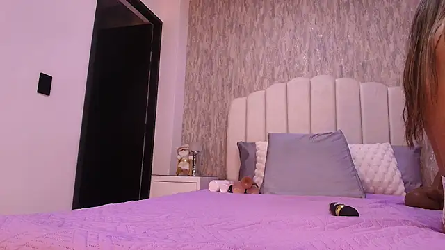 sofi hils online show from 12-02-25, 11:59