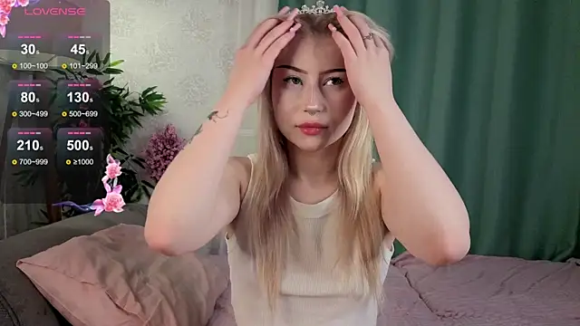 AudieKaemmerer online show from 10-09-25, 04:38