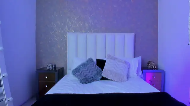 KaylieBrooks online show from 12-03-25, 07:23