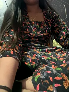 Sexylella143 online show from 11-21-25, 05:17