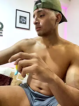 Smith Fitness online show from 10-30-25, 04:25