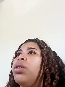 MadissonRizz online show from 10-04-25, 04:38