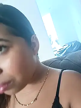 MadissonRizz online show from 11-06-25, 07:37