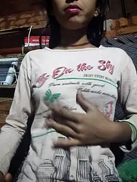 Yatiksha Beby online show from 12-16-25, 01:49