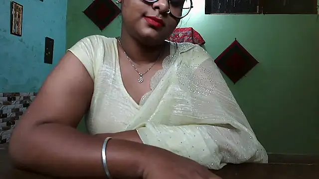 Snapshot of DearKimmi chatting on 11-01-25, 06:43 DearKimmi online show from 11-01-25, 06:43