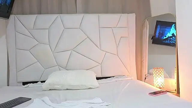 Paulaboterom online show from 10-14-25, 06:31