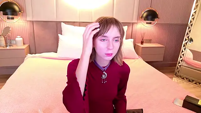 Beverly Gomes online show from 11-25-25, 05:40