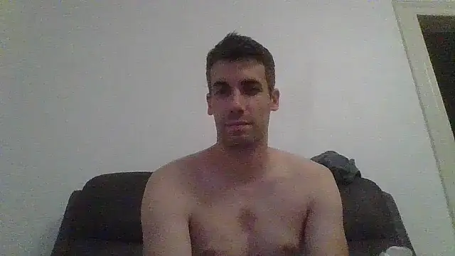 Snapshot of JulioIsHere4you chatting on 09-08-25, 05:56 JulioIsHere4you online show from 09-08-25, 05:56