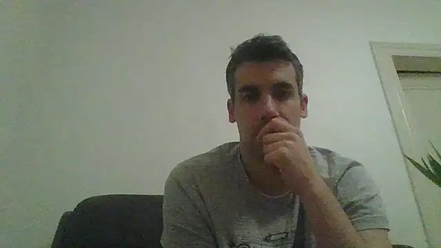 JulioIsHere4you online show from 11-13-25, 01:59