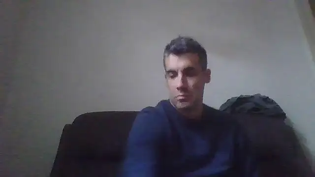 JulioIsHere4you online show from 12-20-25, 12:45