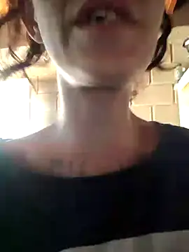 Almendrasexy online show from 10-26-25, 04:13