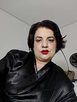 Snapshot of lucimarry48 chatting on 11-21-25, 11:47 lucimarry48 online show from 11-21-25, 11:47